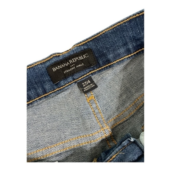 BANANA REPUBLIC Factory women's Straight Ankle Medium wash jeans Size 27 /4 EUC - Picture 6 of 12